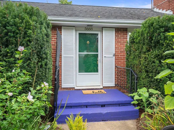 5668 Wayland Dr, Crozet, VA 22932