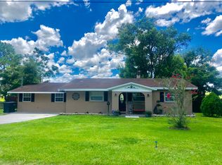 35850 Lakeshore Dr, Dade City, FL 33525