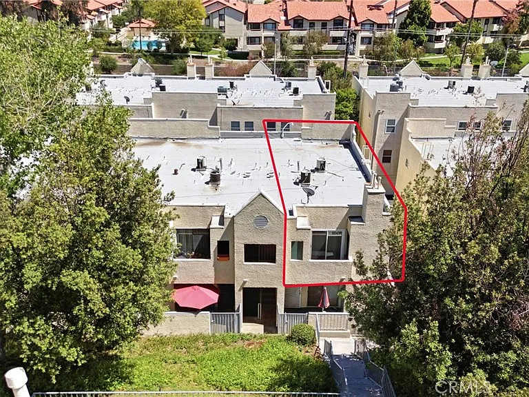 18209 Sierra Hwy #30 — Photo 3