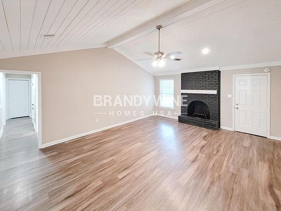 4th image of 7055 Cobblestone Dr #7055