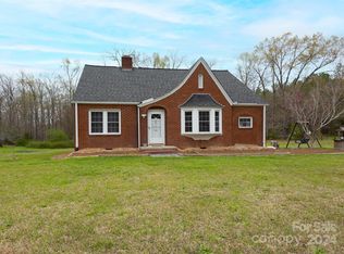 146 Pee Dee Rd, Mount Gilead, NC 27306