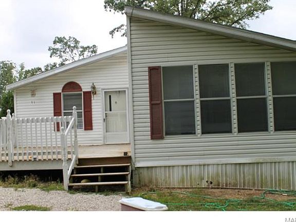 3rd image of 133 Deer Ct