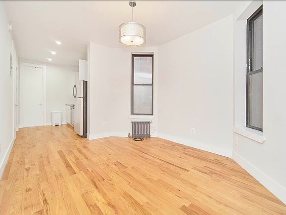 3rd image of 2092 Amsterdam Ave APT 5N
