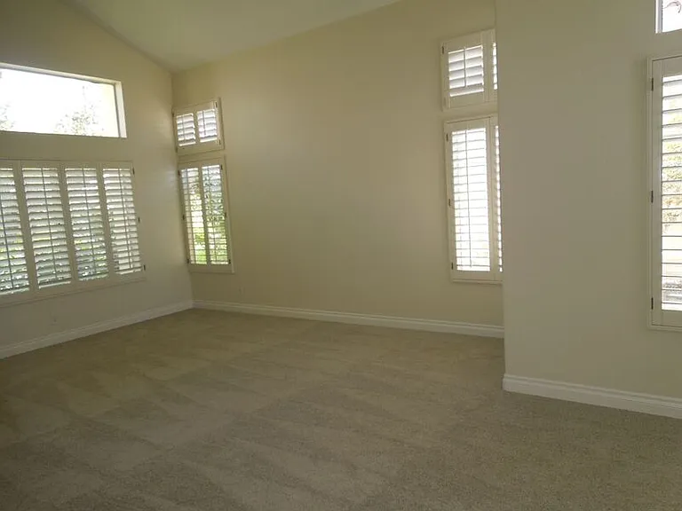 32084 Paseo Parallon — Photo 9