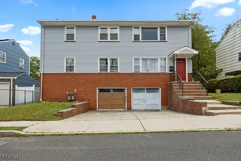 1755 Winfield St #2