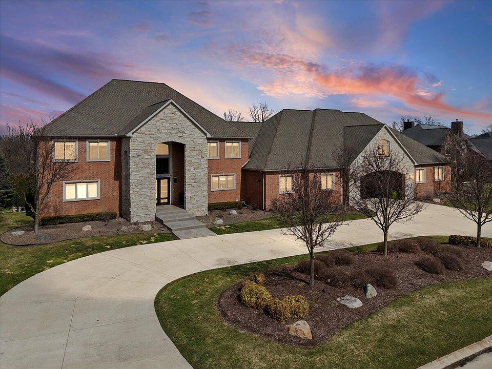 1st image of 52960 Trailwood Dr