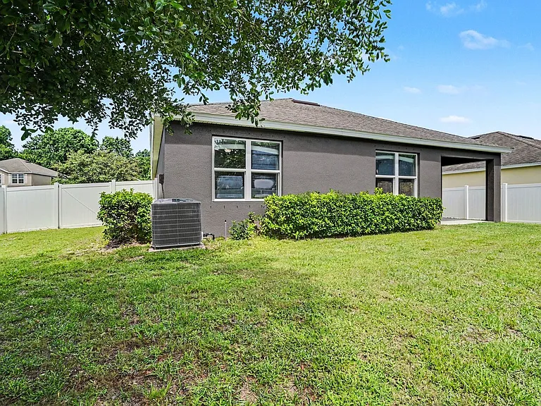 2650 Falcon Ln — Photo 15