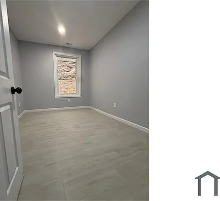1354 Girard St NW #B — Photo 8