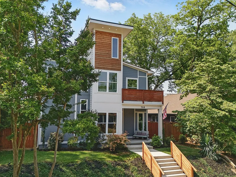 708 Cross Trail Dr
