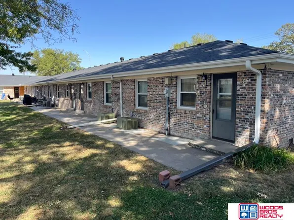 945 F St, Geneva, NE 68361