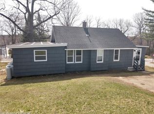 49 Newell Ave, Auburn, ME 04210