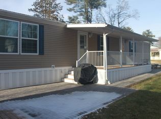 12 Oakland Street, Plainville, CT 06062