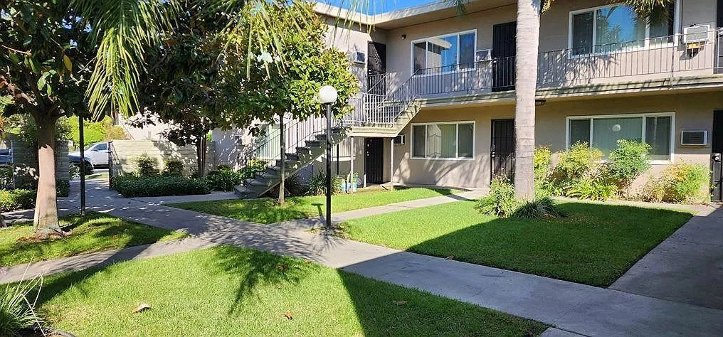 Magnolia Garden Apts — Photo 1