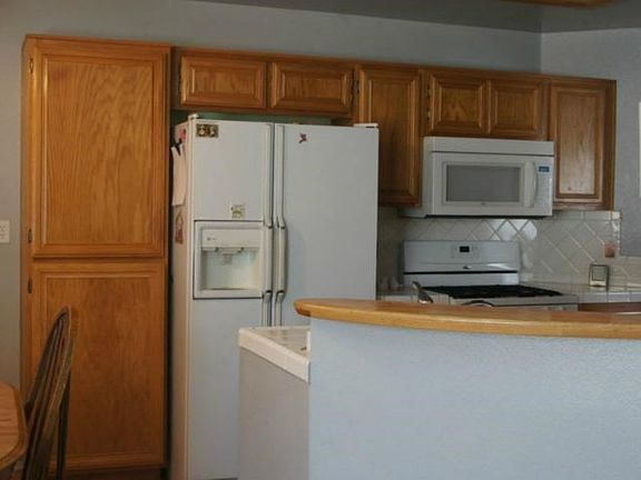 4th image of 14426 Malibu Ct