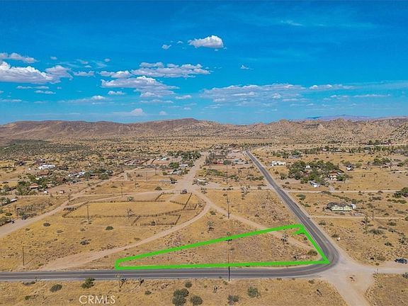 4th image of 53335 Pioneertown Rd Lot 321