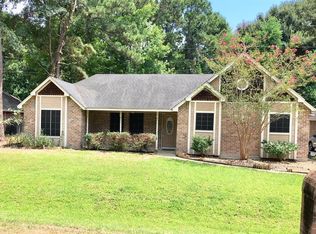 18830 Lakeshire St, Humble, TX 77346