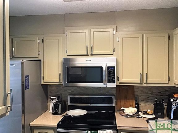 5th image of 127 Bull River Bluff Dr