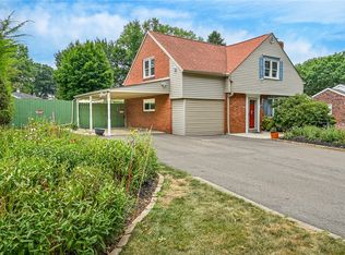 203 Siebert Rd, Pittsburgh, PA 15237