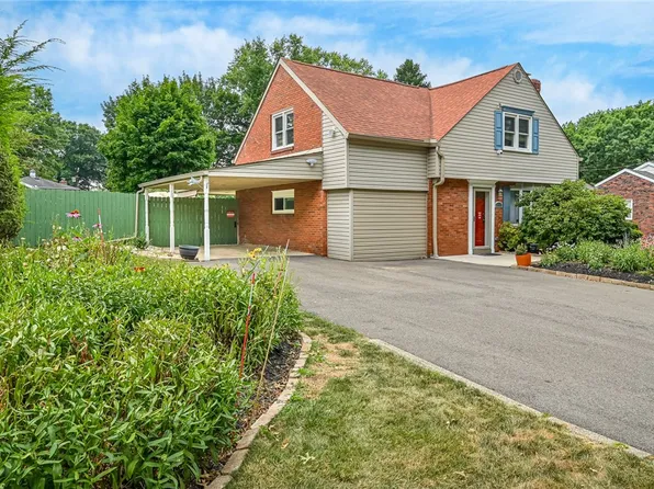 203 Siebert Rd, Pittsburgh, PA 15237