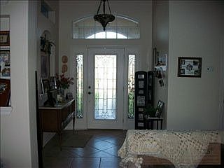 4th image of 2813 Westchester Ln