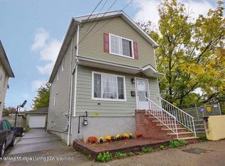 95 De Hart Ave, Staten Island, NY 10303