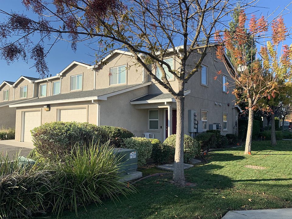 2nd image of 3317 Carver Rd APT 1