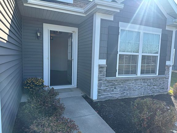 2nd image of 2857 Brisbane Dr