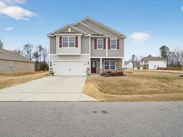 79 Rockwater Way, Zebulon, NC 27597
