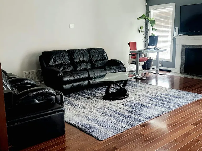 8043 Oak Meadow Dr — Photo 5
