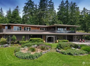 6591 Deer Foot Ln, Freeland, WA 98249