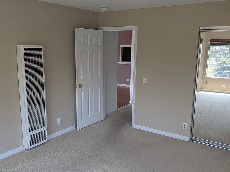 823 Maple St #1 — Photo 23