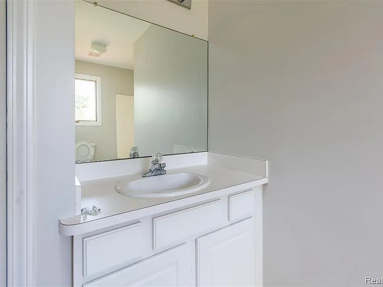 51334 W Hills Dr — Photo 23