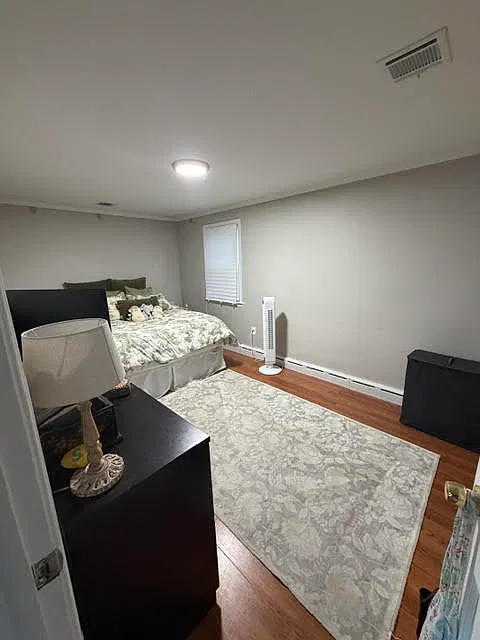 2 bed, 1000 sqft, $2,450 — Photo 4
