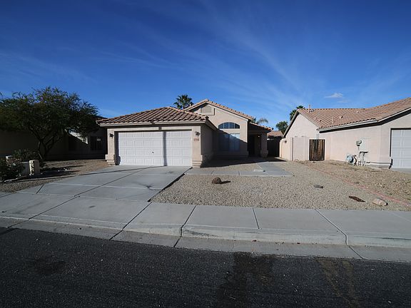 2nd image of 2130 S Comanche Dr
