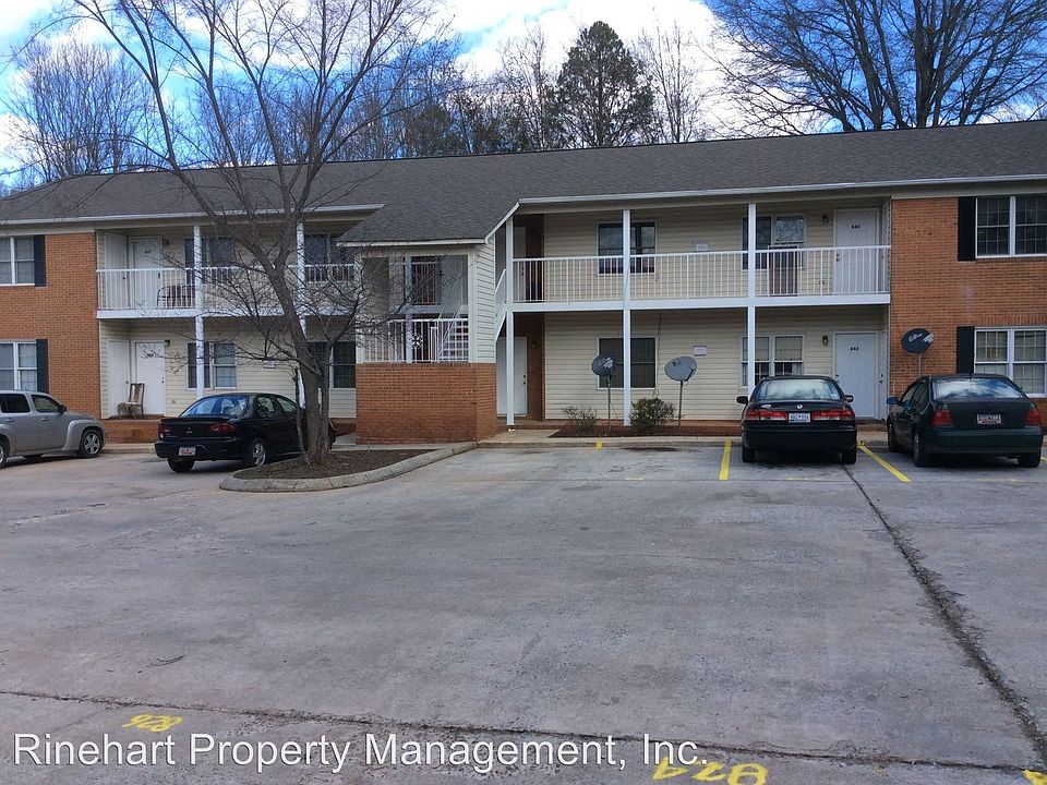 1st image of 854 Iredell St