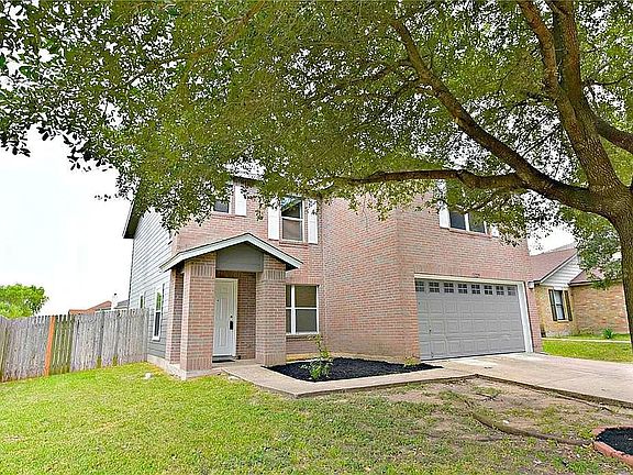 3rd image of 13225 Dearbonne Dr