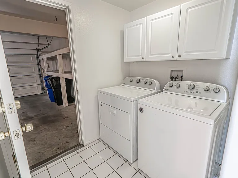 25410 Dry Creek Ct — Photo 8