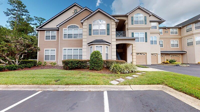 1st image of 13810 N Sutton Park Dr #238