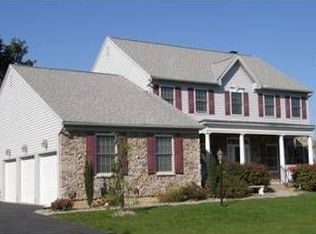 2372 Esquire, Bethlehem, PA 18045