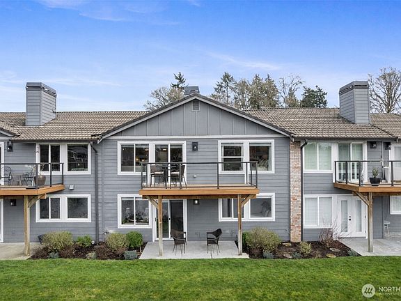 2nd image of 7336 Steilacoom Boulevard SW