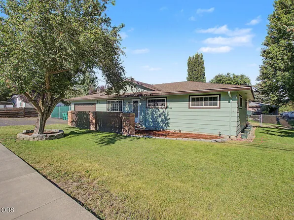 3697 Madison St, Klamath Falls, OR 97603