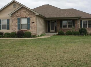 4009 Mamba Dr, Columbia, MO 65202