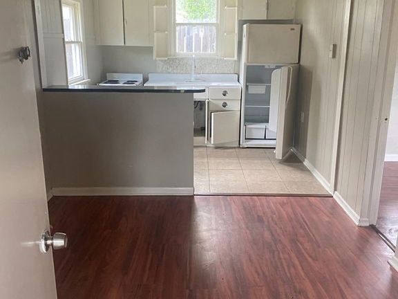 2nd image of 1471 33rd St #3