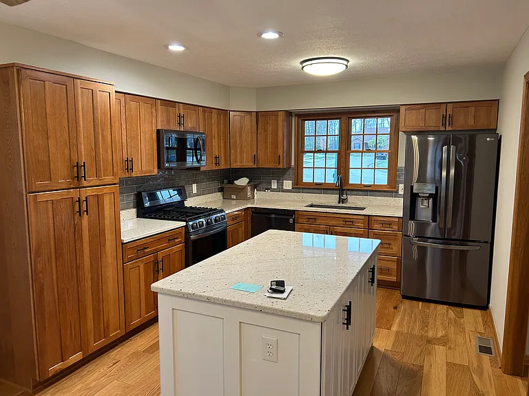 225 Restoration Dr — Photo 2