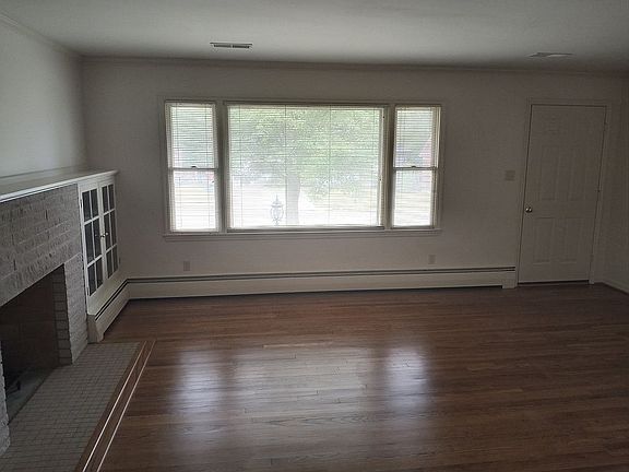 Liv Rm, Refinished Hardwood