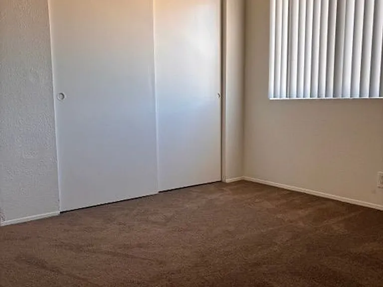 9669 Marilla Dr — Photo 9