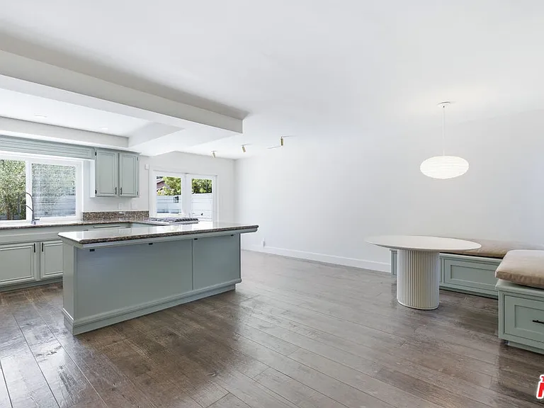 1314 Avenida De Cortez — Photo 12