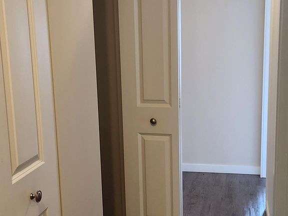 2nd image of 3709 Wren Dr
