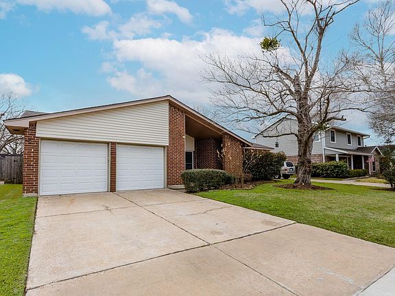 4th image of 21307 Park Bend Dr