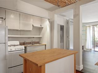 8752 Ashcroft Ave #A, Los Angeles, CA 90048